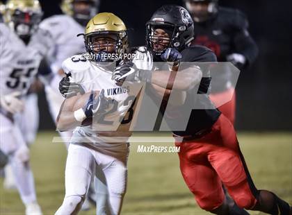 Thumbnail 2 in Spartanburg @ Hillcrest (SCHSL Class AAAAA Upper State Playoff, 2nd Round) photogallery.
