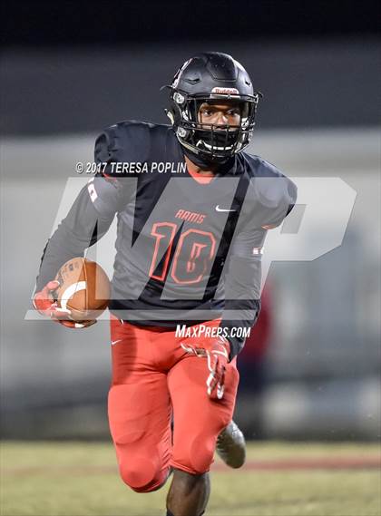 Thumbnail 1 in Spartanburg @ Hillcrest (SCHSL Class AAAAA Upper State Playoff, 2nd Round) photogallery.