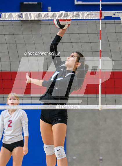 Thumbnail 1 in Bradshaw Christian @ Folsom photogallery.