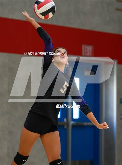 Thumbnail 1 in Bradshaw Christian @ Folsom photogallery.