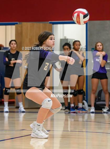 Thumbnail 1 in Bradshaw Christian @ Folsom photogallery.