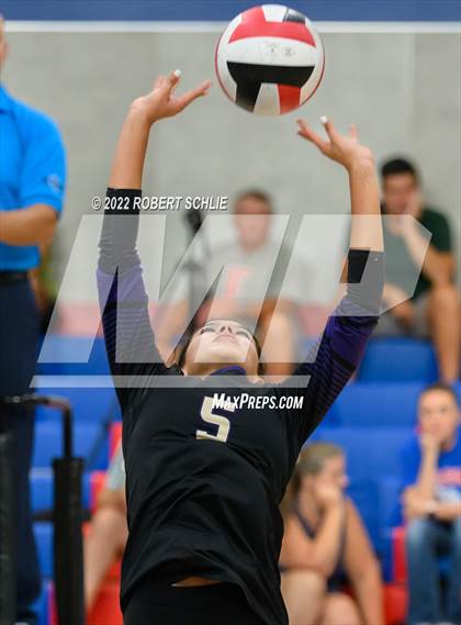Thumbnail 2 in Bradshaw Christian @ Folsom photogallery.