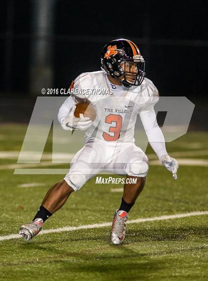 Thumbnail 2 in Charlottesville @ Woodgrove (VHSL Region 4A West 2nd Round) photogallery.