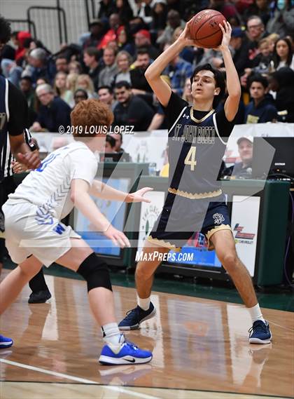 Thumbnail 3 in St. John Bosco vs. Windward (The Classic at Damien) photogallery.