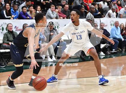 Thumbnail 3 in St. John Bosco vs. Windward (The Classic at Damien) photogallery.