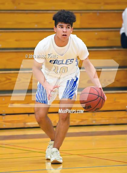Thumbnail 2 in Liberty vs. O'Connor (Sunnyslope Hoopsgiving Tournament)  photogallery.