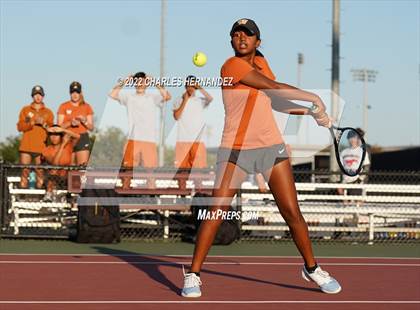 Thumbnail 2 in Round Rock Westwood vs Memorial (UIL 6A Team Tennis Final) photogallery.
