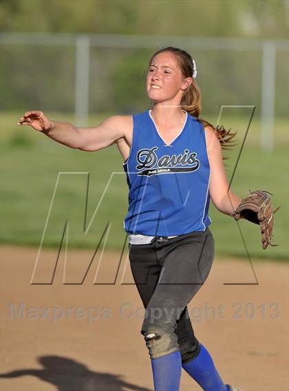 Thumbnail 3 in JV: Davis @ River City photogallery.