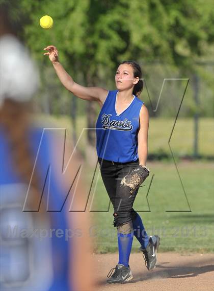 Thumbnail 3 in JV: Davis @ River City photogallery.