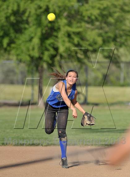 Thumbnail 2 in JV: Davis @ River City photogallery.