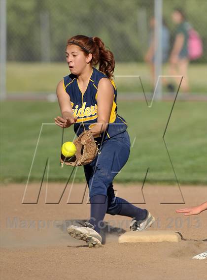 Thumbnail 2 in JV: Davis @ River City photogallery.