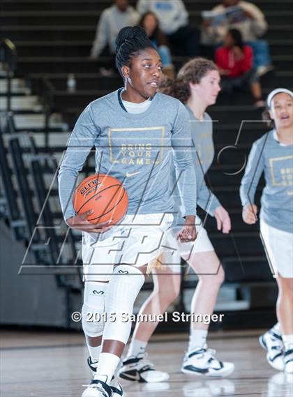 Thumbnail 1 in Bishop O'Dowd vs. Oaks Christian (West Coast Jamboree) photogallery.