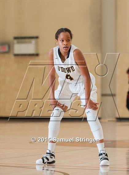 Thumbnail 1 in Bishop O'Dowd vs. Oaks Christian (West Coast Jamboree) photogallery.