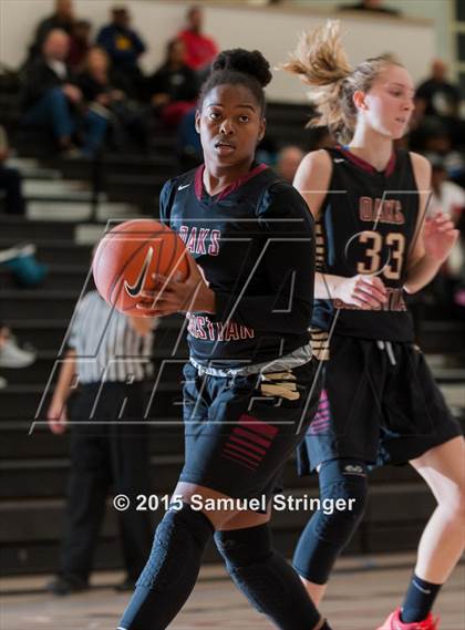 Thumbnail 1 in Bishop O'Dowd vs. Oaks Christian (West Coast Jamboree) photogallery.