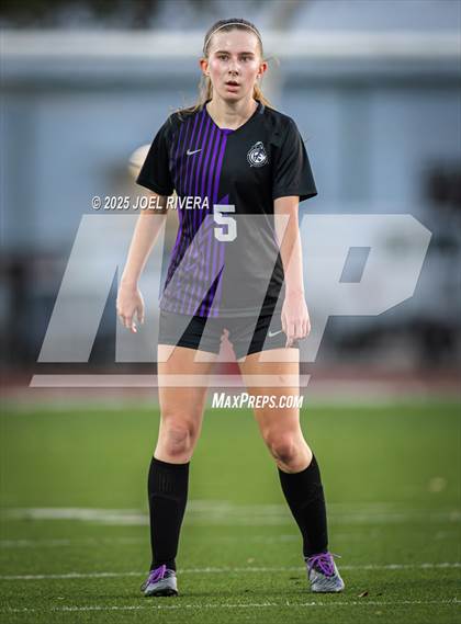 Thumbnail 3 in Fulshear vs. Katy (UIL 6A Soccer Bi-District Playoff) photogallery.