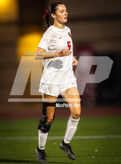 Thumbnail 3 in Fulshear vs. Katy (UIL 6A Soccer Bi-District Playoff) photogallery.