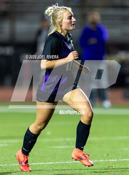 Thumbnail 3 in Fulshear vs. Katy (UIL 6A Soccer Bi-District Playoff) photogallery.