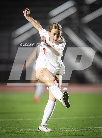 Thumbnail 3 in Fulshear vs. Katy (UIL 6A Soccer Bi-District Playoff) photogallery.