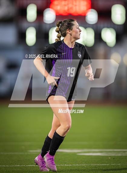 Thumbnail 2 in Fulshear vs. Katy (UIL 6A Soccer Bi-District Playoff) photogallery.