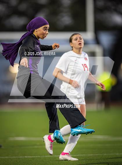 Thumbnail 3 in Fulshear vs. Katy (UIL 6A Soccer Bi-District Playoff) photogallery.