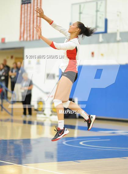 Thumbnail 3 in Sierra Canyon vs. Elsinore (CIF SS D4 Final) photogallery.