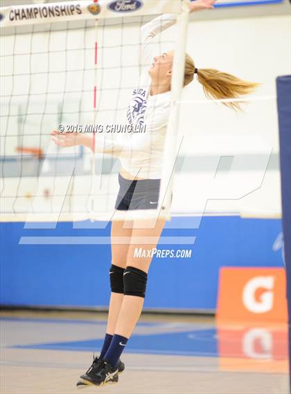 Thumbnail 2 in Sierra Canyon vs. Elsinore (CIF SS D4 Final) photogallery.