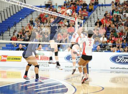 Thumbnail 3 in Sierra Canyon vs. Elsinore (CIF SS D4 Final) photogallery.