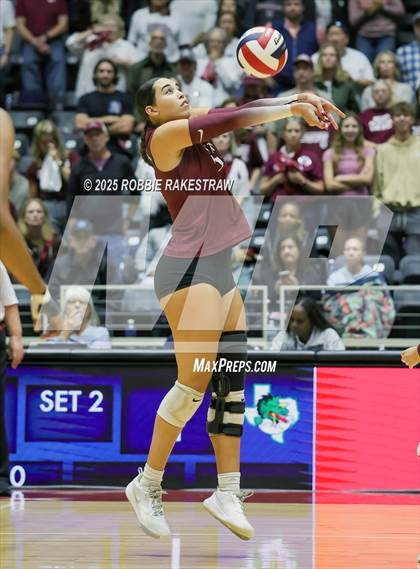 Thumbnail 2 in Southlake Carroll vs. Austin (UIL 6A D2 Volleyball Final) photogallery.