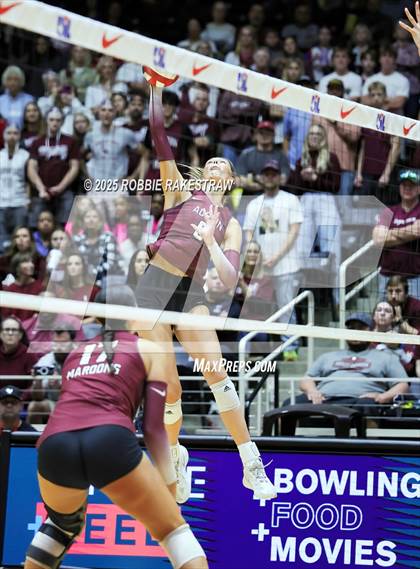 Thumbnail 1 in Southlake Carroll vs. Austin (UIL 6A D2 Volleyball Final) photogallery.