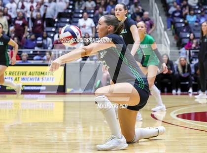Thumbnail 1 in Southlake Carroll vs. Austin (UIL 6A D2 Volleyball Final) photogallery.