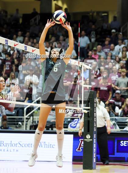 Thumbnail 2 in Southlake Carroll vs. Austin (UIL 6A D2 Volleyball Final) photogallery.
