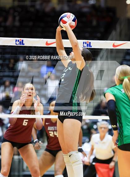 Thumbnail 2 in Southlake Carroll vs. Austin (UIL 6A D2 Volleyball Final) photogallery.