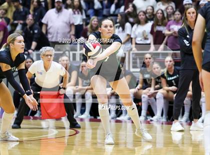 Thumbnail 2 in Southlake Carroll vs. Austin (UIL 6A D2 Volleyball Final) photogallery.