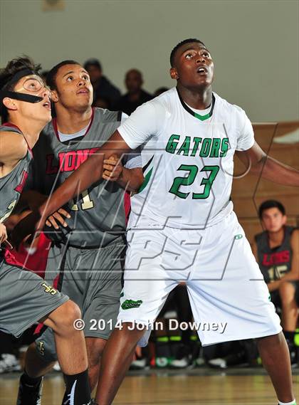Thumbnail 1 in Green Valley vs. JSerra Catholic (MaxPreps Holiday Classic) photogallery.