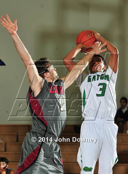 Thumbnail 2 in Green Valley vs. JSerra Catholic (MaxPreps Holiday Classic) photogallery.