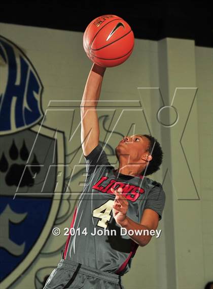 Thumbnail 3 in Green Valley vs. JSerra Catholic (MaxPreps Holiday Classic) photogallery.