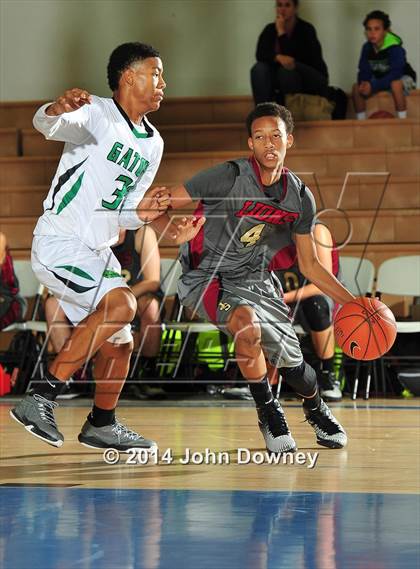 Thumbnail 1 in Green Valley vs. JSerra Catholic (MaxPreps Holiday Classic) photogallery.