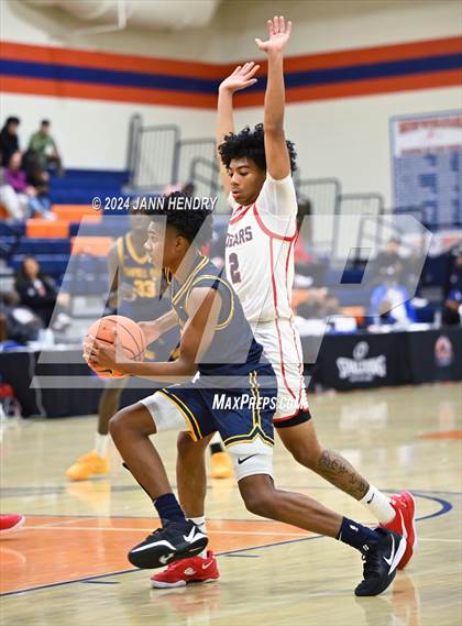 Thumbnail 1 in Campbell Hall vs Coronado (Tarkanian Classic) photogallery.