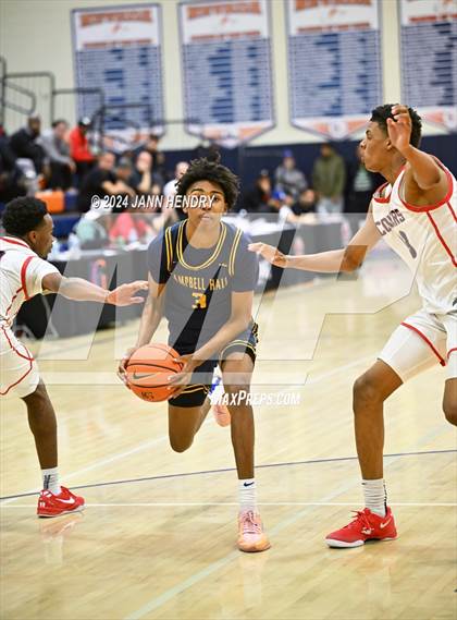 Thumbnail 3 in Campbell Hall vs Coronado (Tarkanian Classic) photogallery.