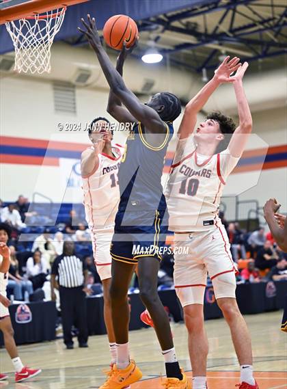 Thumbnail 2 in Campbell Hall vs Coronado (Tarkanian Classic) photogallery.