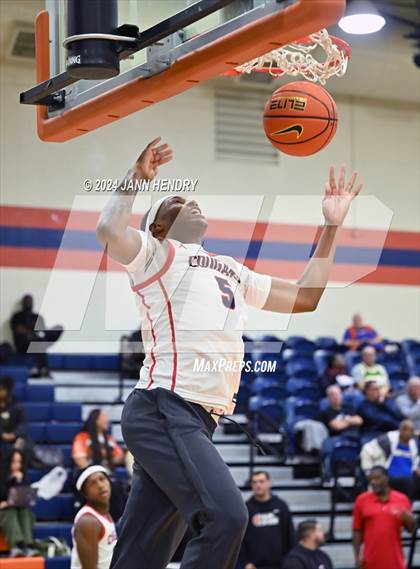 Thumbnail 2 in Campbell Hall vs Coronado (Tarkanian Classic) photogallery.