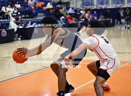 Thumbnail 1 in Campbell Hall vs Coronado (Tarkanian Classic) photogallery.