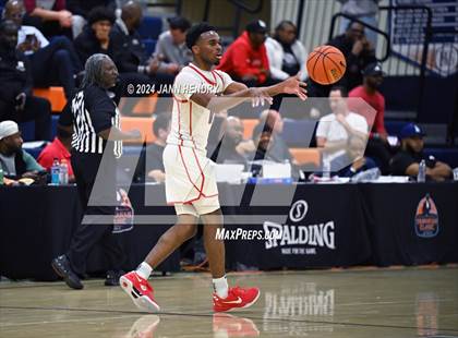 Thumbnail 1 in Campbell Hall vs Coronado (Tarkanian Classic) photogallery.