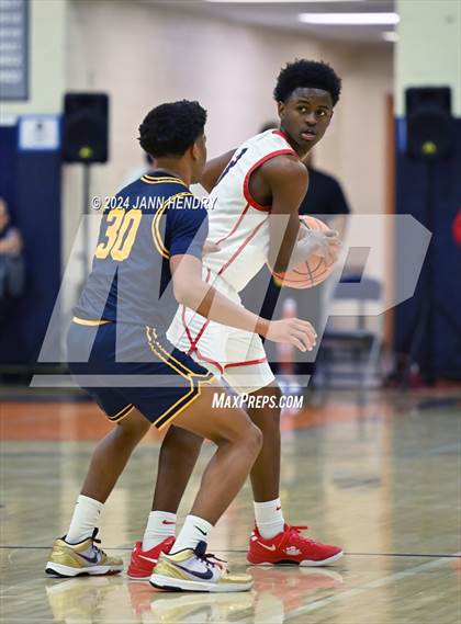 Thumbnail 2 in Campbell Hall vs Coronado (Tarkanian Classic) photogallery.