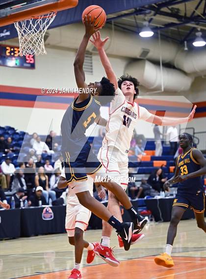 Thumbnail 2 in Campbell Hall vs Coronado (Tarkanian Classic) photogallery.