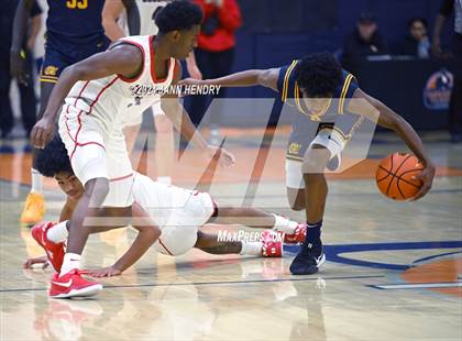 Thumbnail 2 in Campbell Hall vs Coronado (Tarkanian Classic) photogallery.