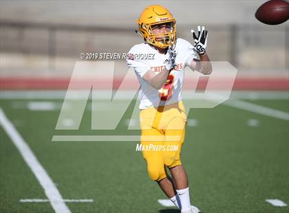Thumbnail 2 in Oakdale vs. Palma photogallery.