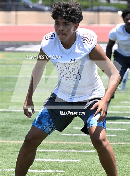Thumbnail 1 in Huntington Beach vs. Downey (Surf City Tournament) photogallery.