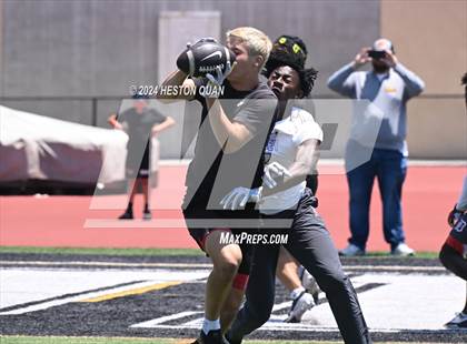Thumbnail 3 in Huntington Beach vs. Downey (Surf City Tournament) photogallery.