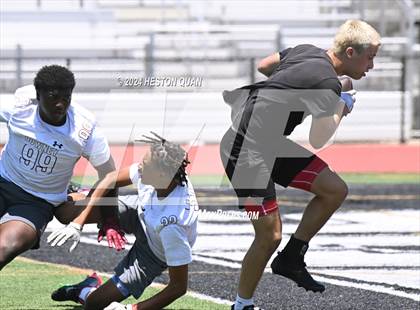 Thumbnail 3 in Huntington Beach vs. Downey (Surf City Tournament) photogallery.